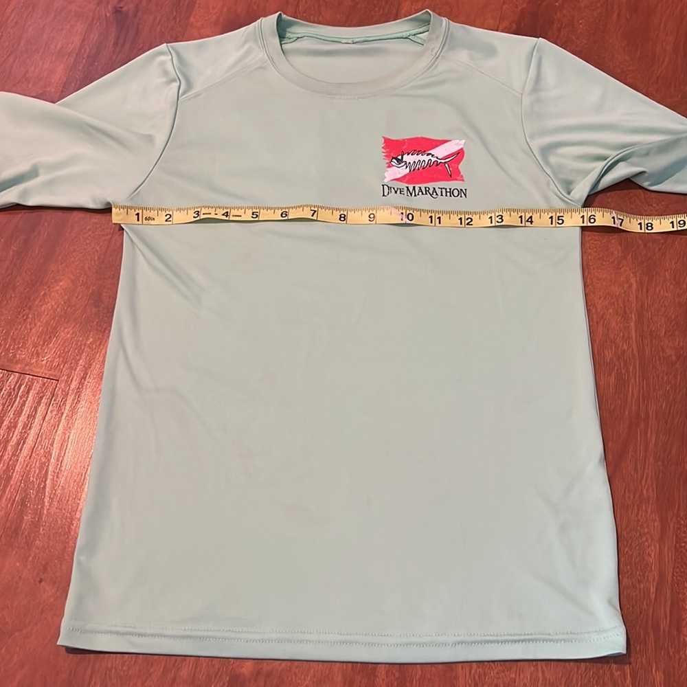 Marathon Dive Rashguard - Picture 4 of 6